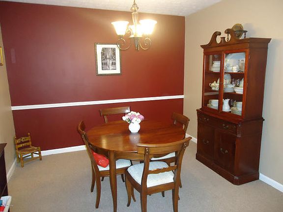 4th image of 311 Chanel Ct APT 6