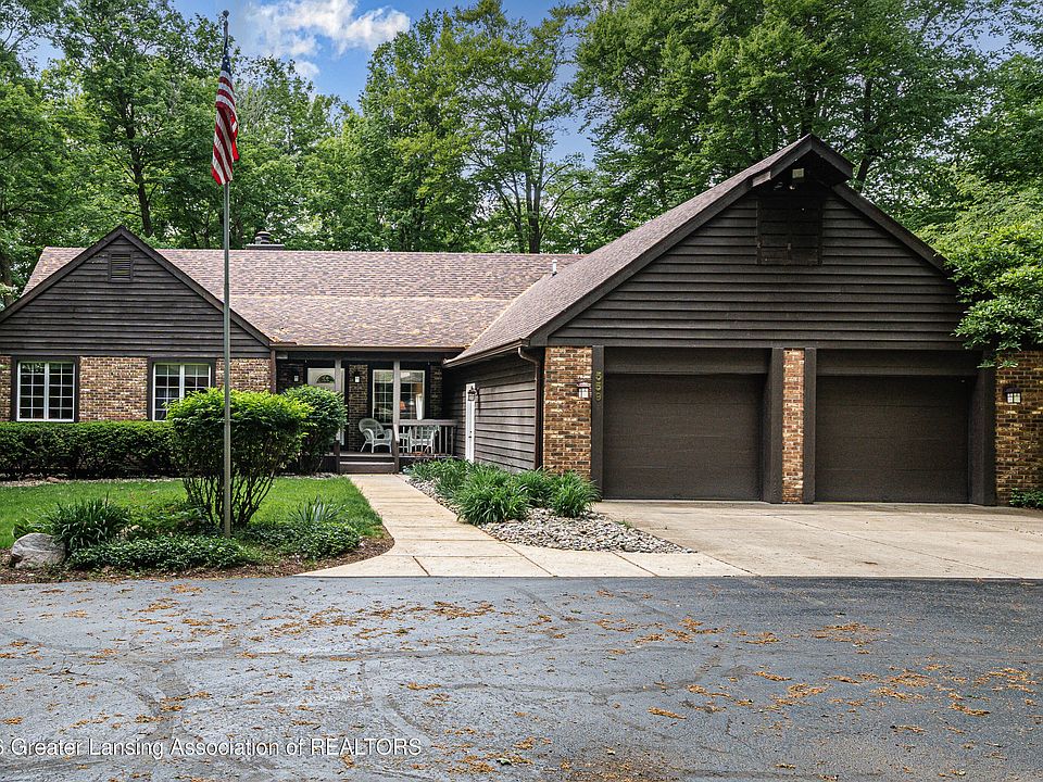 1st image of 559 Creyts Rd
