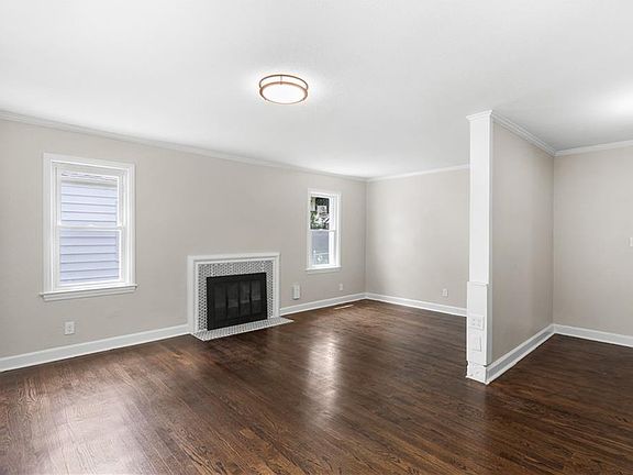 5th image of 5706 Walmer St