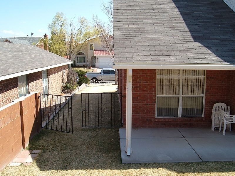 Backyard Access