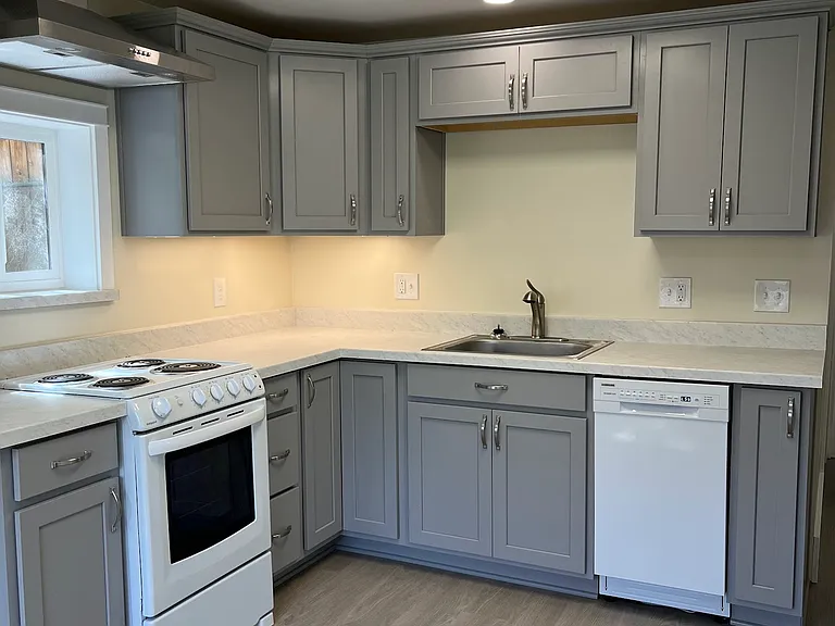 493 Fairview St #3 — Photo 5