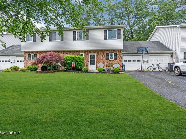 2 Elizabeth Court, Howell, NJ 07731