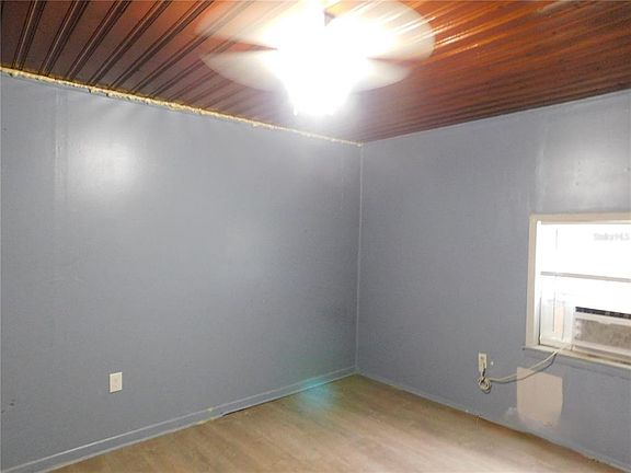 4th image of 1402 MALUHIA DRIVE