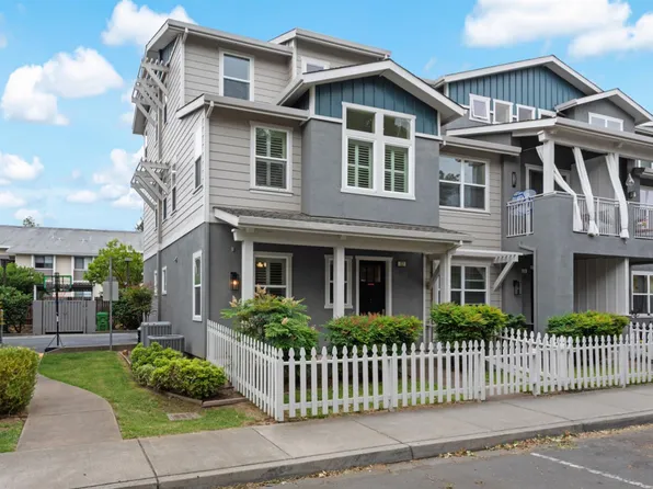 127 Firefly Lane, Napa, CA 94558