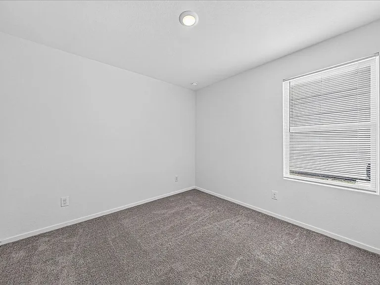1314 Lady Yoli St — Photo 33