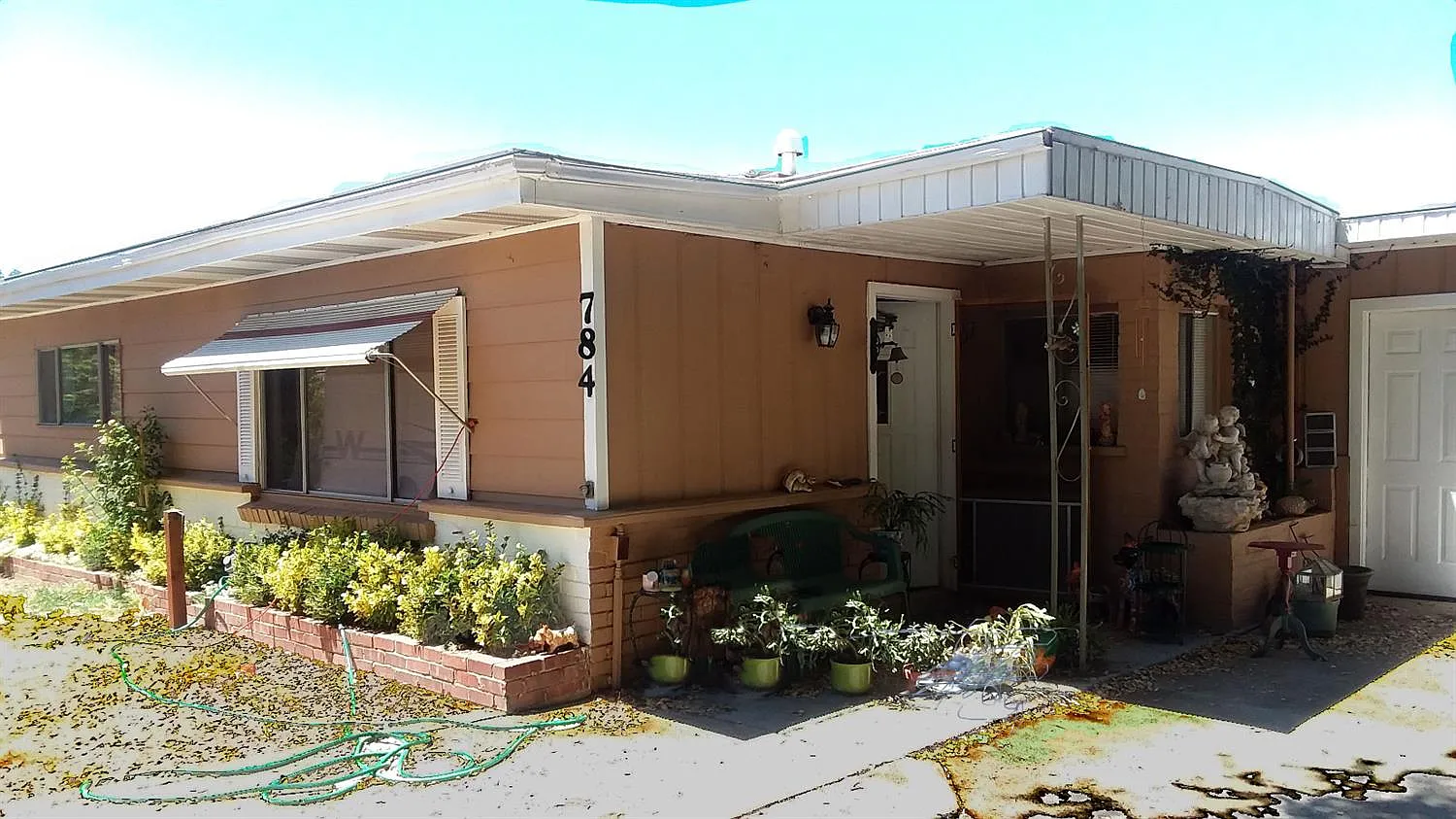 784 Stanislaus Ave photo 1