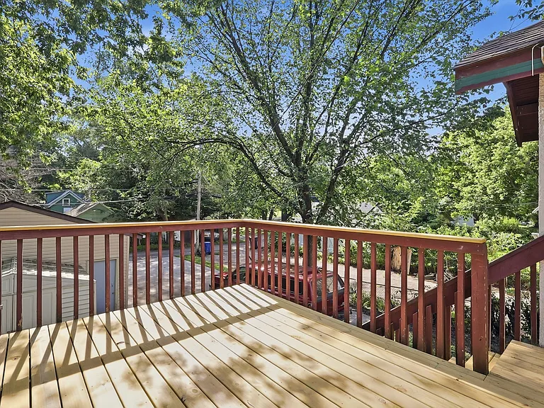 936 Galtier St #1 — Photo 31