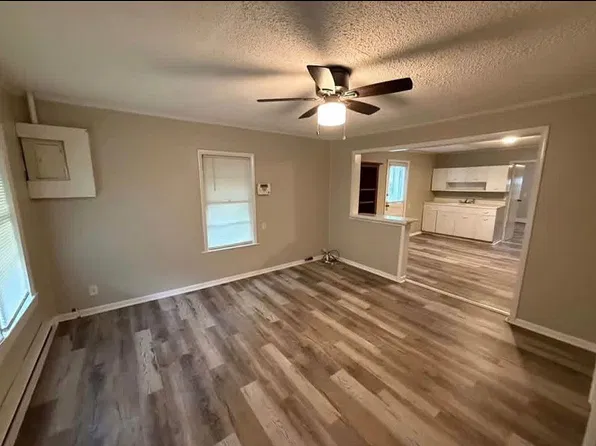 304 Treymore Ave NW, Huntsville, AL 35811