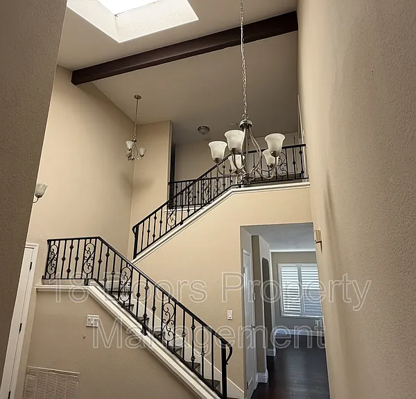 11035 Forestview Ln — Photo 3