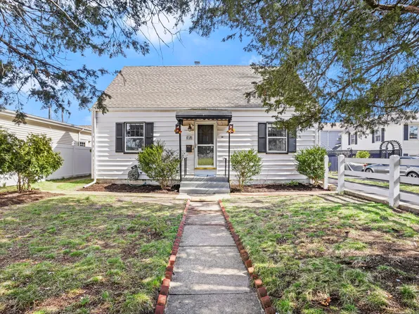68 McMullen Avenue, Stamford, CT 06902