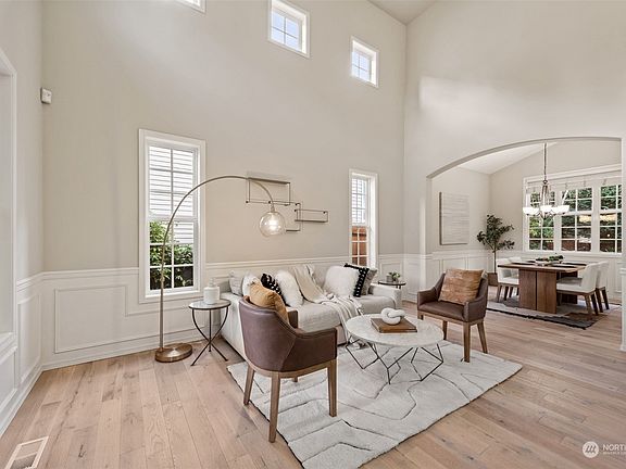 2nd image of 6227 112th Avenue SE