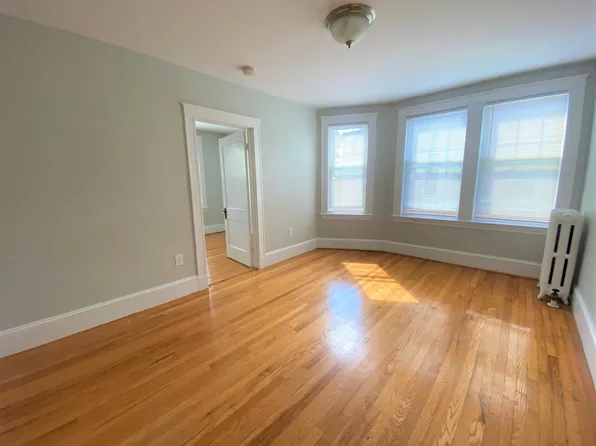 (undisclosed Address), Somerville, MA 02143