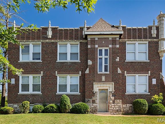4th image of 3801-11 Keokuk St