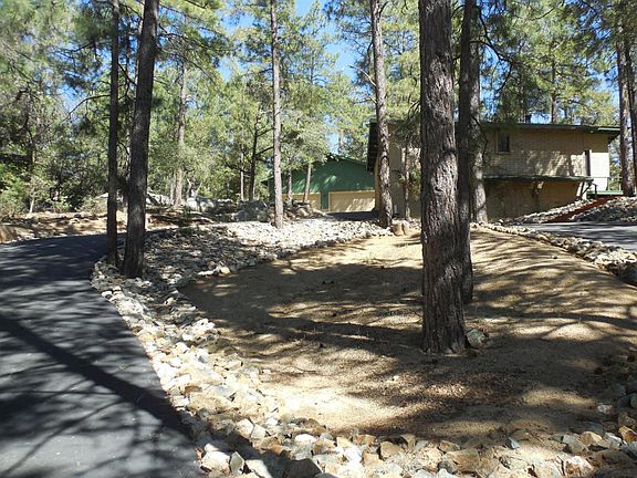 2nd image of 1157 E Pine Hills Dr