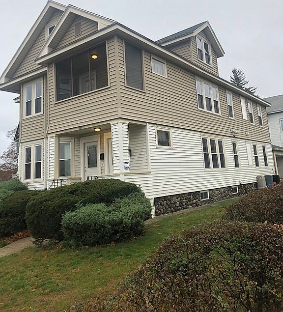 123 June St Worcester MA Zillow