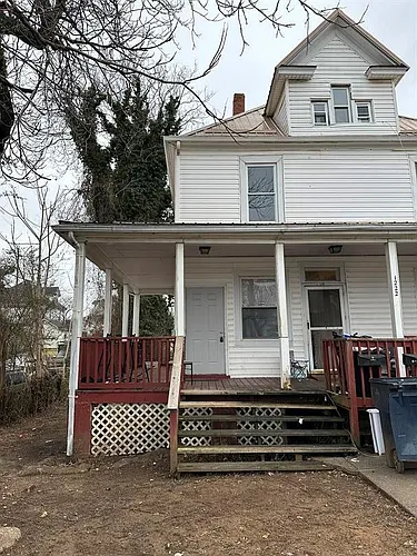 1222 Salem Ave SW #B Photo 1