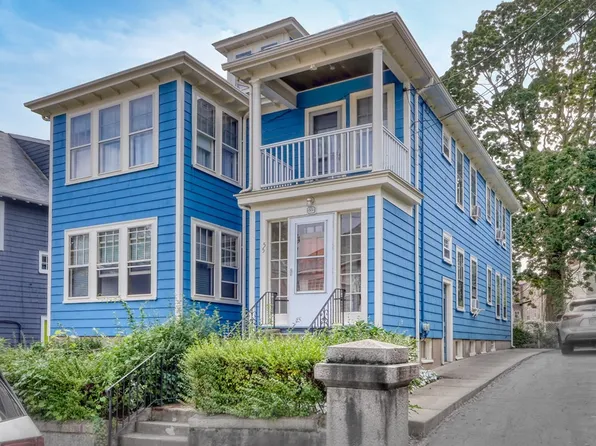 55 Linden St, Brookline, MA 02445