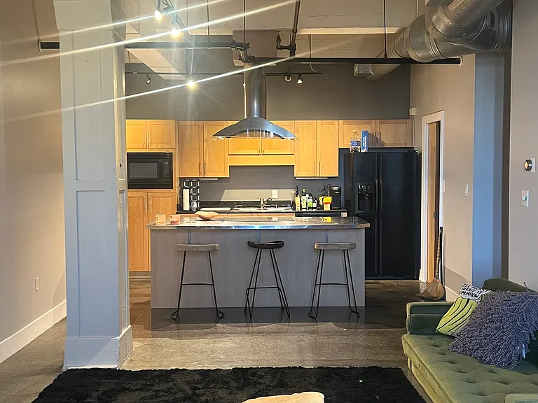 500 Granby St #2B — Photo 2