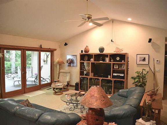3rd image of 11980 SW Torch Lake Dr