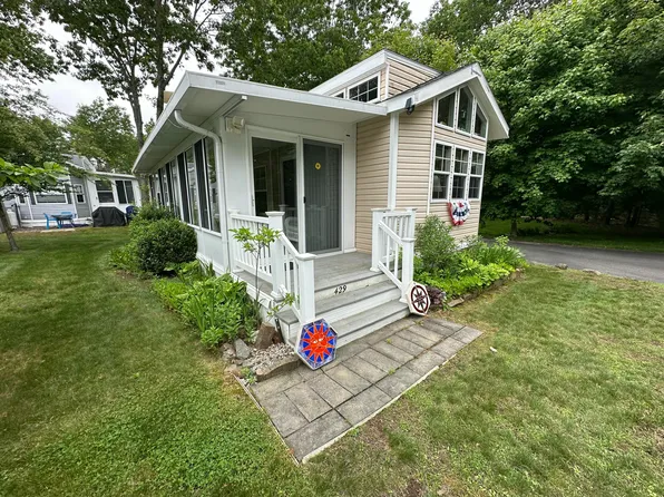 23 College Drive #429, Wells, ME 04090