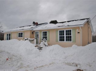 885 Main St, Bradley, ME 04411