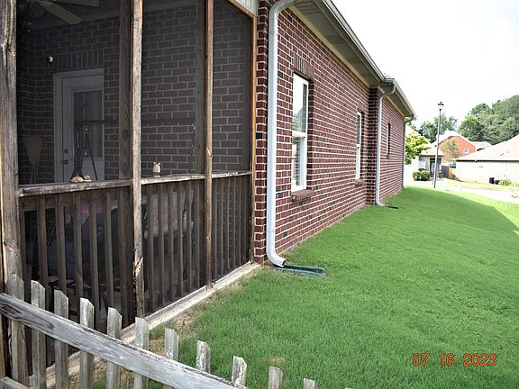 4th image of 5525 Garden Valley Ln