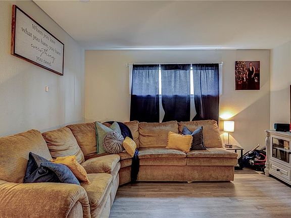 5th image of 466 Marino Dr