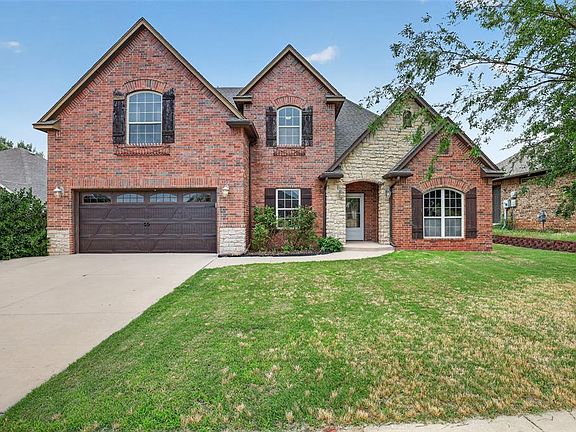 3rd image of 409 Horizon View Ct
