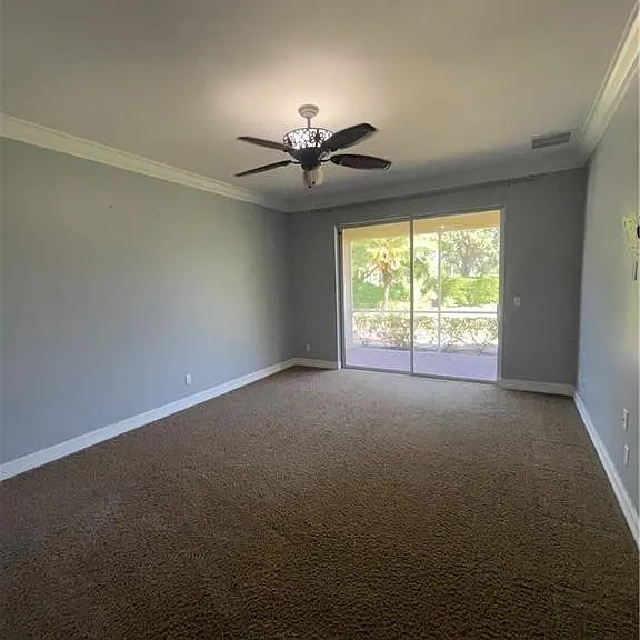 2427 Ashbury Cir — Photo 8