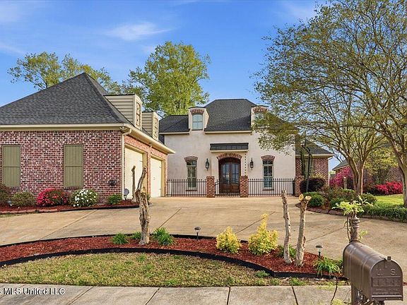 2nd image of 134 Novara Trl