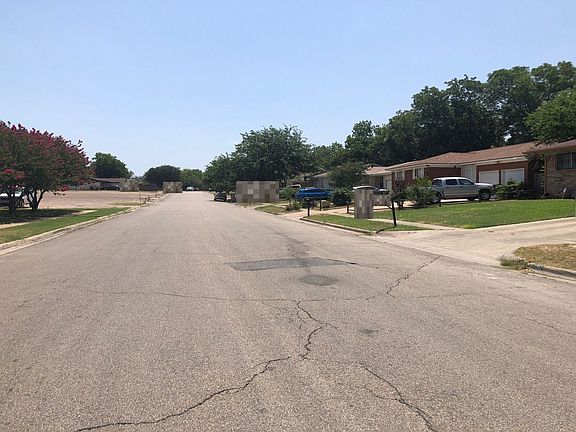 5th image of 1000 Metropolitan Dr