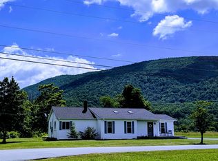 302 Jackson Dr, Covington, VA 24426