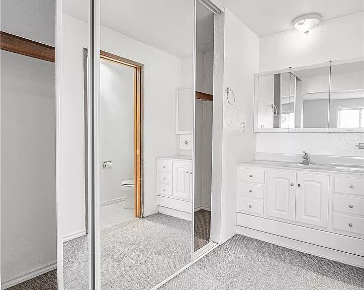 277 NW Market St #281 — Photo 4