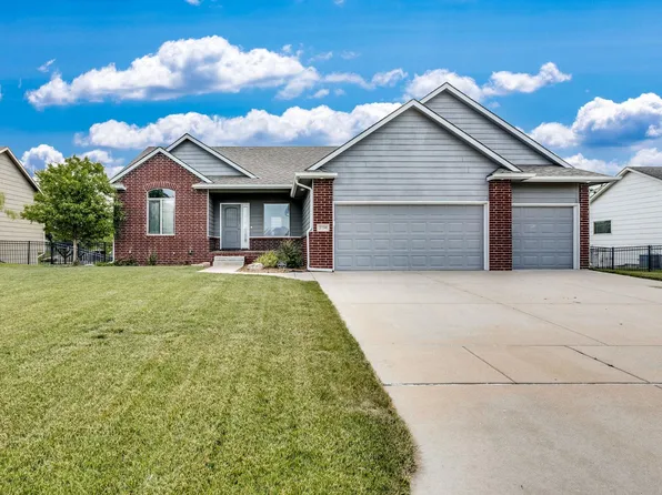 2730 N Woodridge St, Wichita, KS 67226