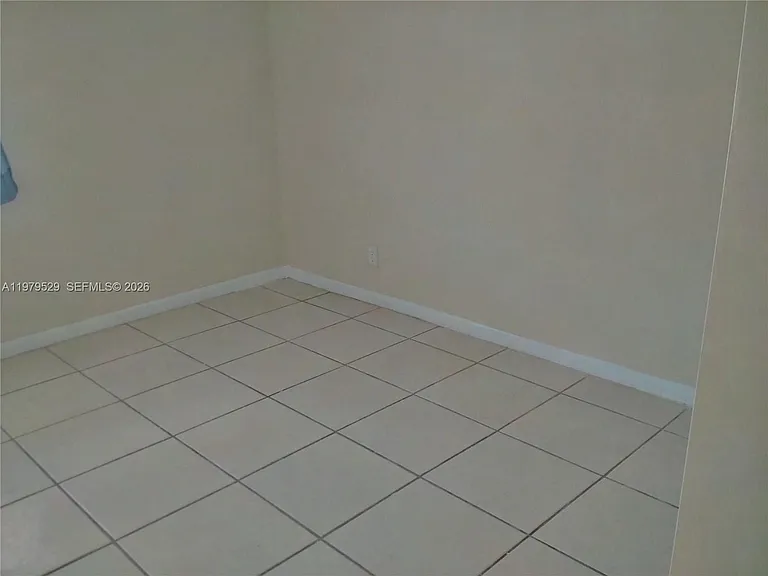 4160 NW 21st St #253-A — Photo 13