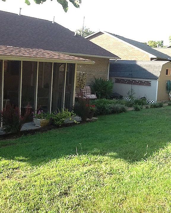 Back fenced yard