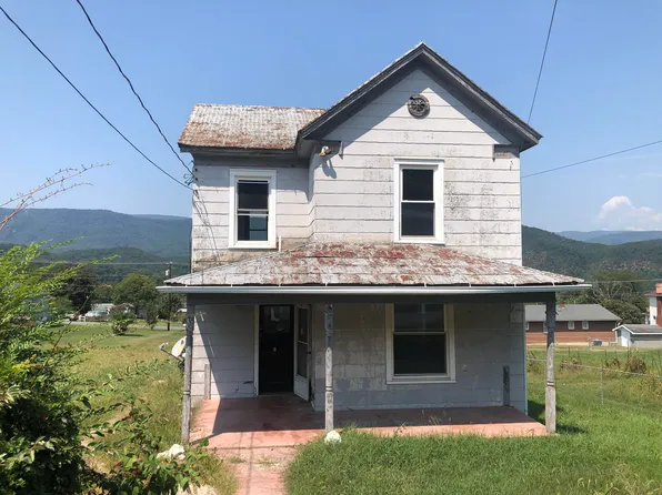 1210 Concord St, Selma, VA 24474