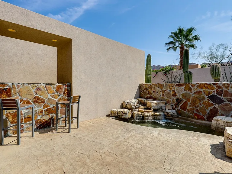 73115 Crosby Ln — Photo 21