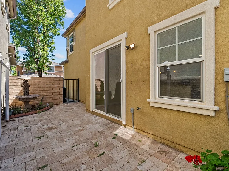 2658 Greenwood Ct — Photo 41