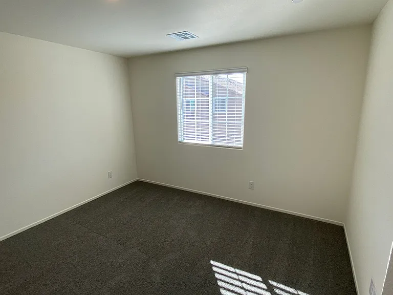 7850 Aurora Sky St #1 — Photo 28