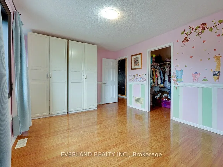 18 Clamerten Rd — Photo 14