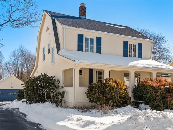 28 Rice St, Wellesley, MA 02481
