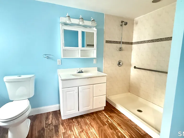 1519 Sullivan Ave — Photo 19