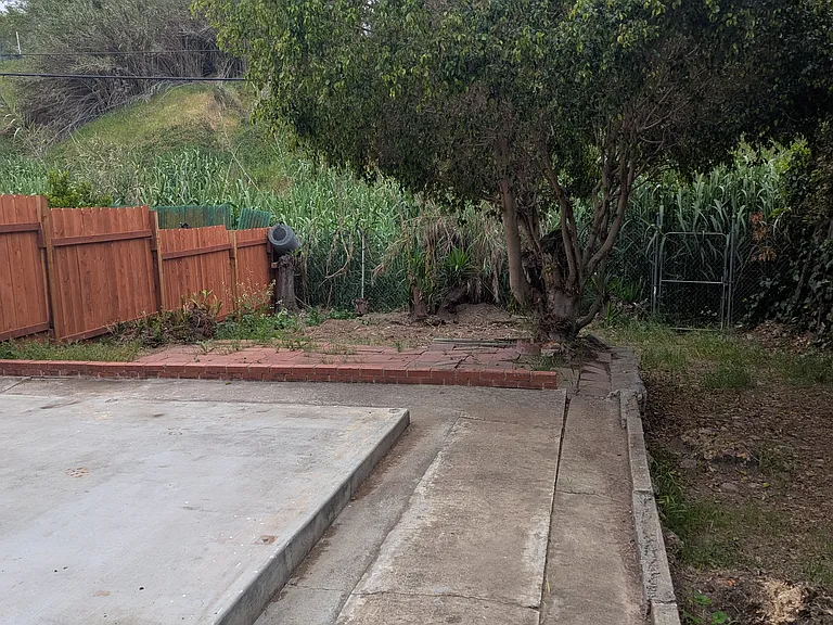 1903 Ensenada St — Photo 16
