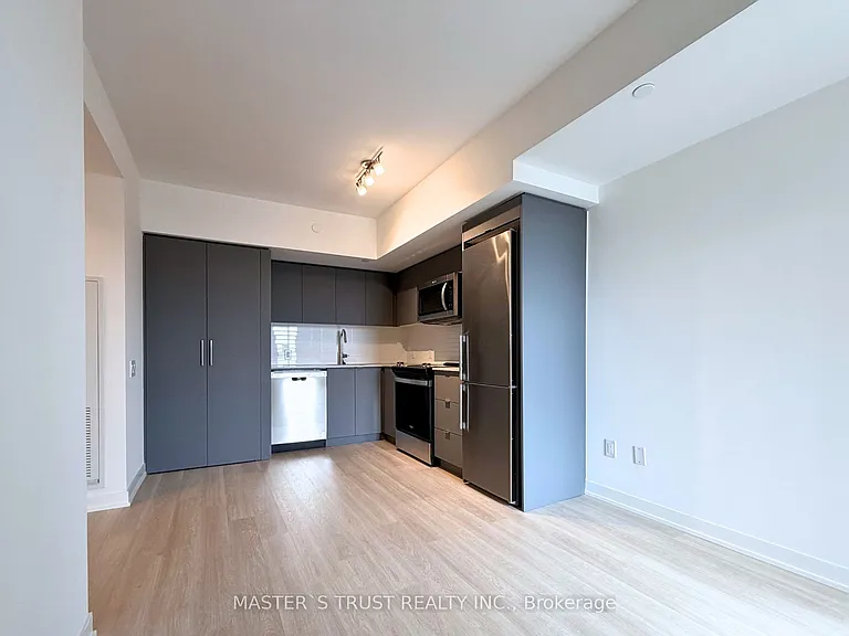500 Wilson Ave #629 — Photo 1