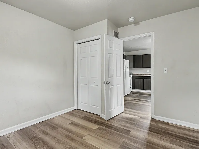 790 Harriet St #1 — Photo 5
