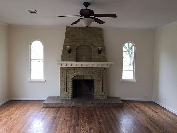 5th image of 240 W Caldwood Dr