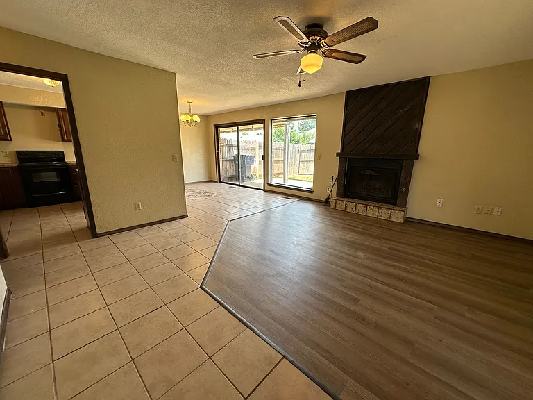 3718 Southwind Ave — Photo 3