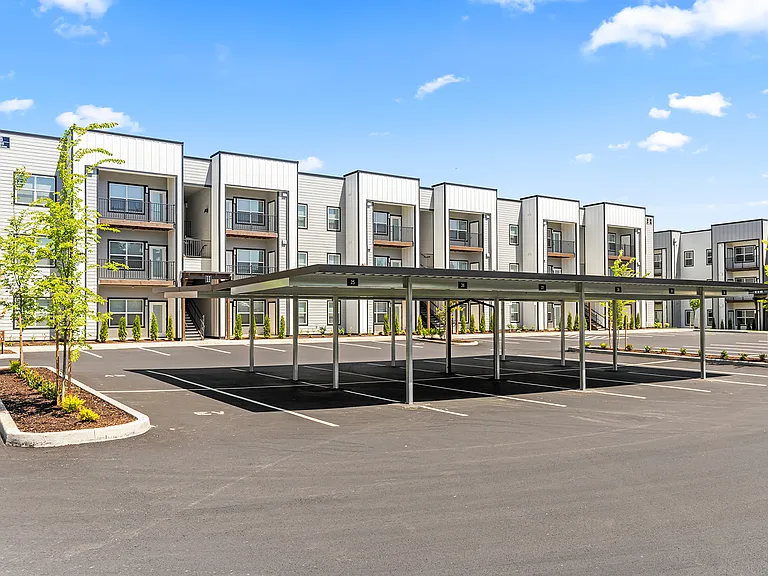 Jailen's Pointe Apartments — Photo 45