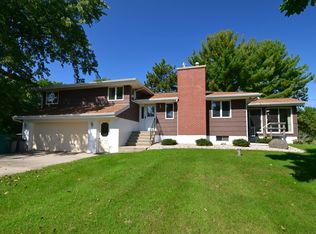W3754 1st St, Princeton, WI 54968